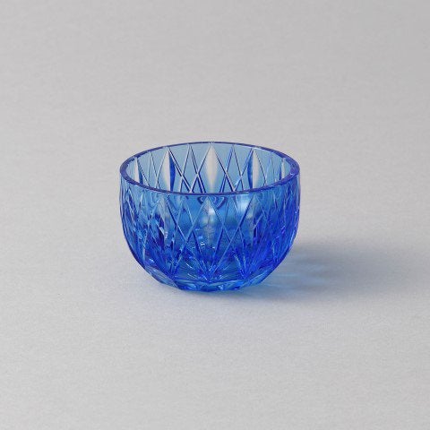 クリスタル江戸切子 丸ぐい呑み 青1 90ml｜木本硝子 — KIMOTO GLASS TOKYO